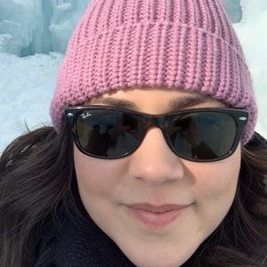 Meet your Posher, Victoria